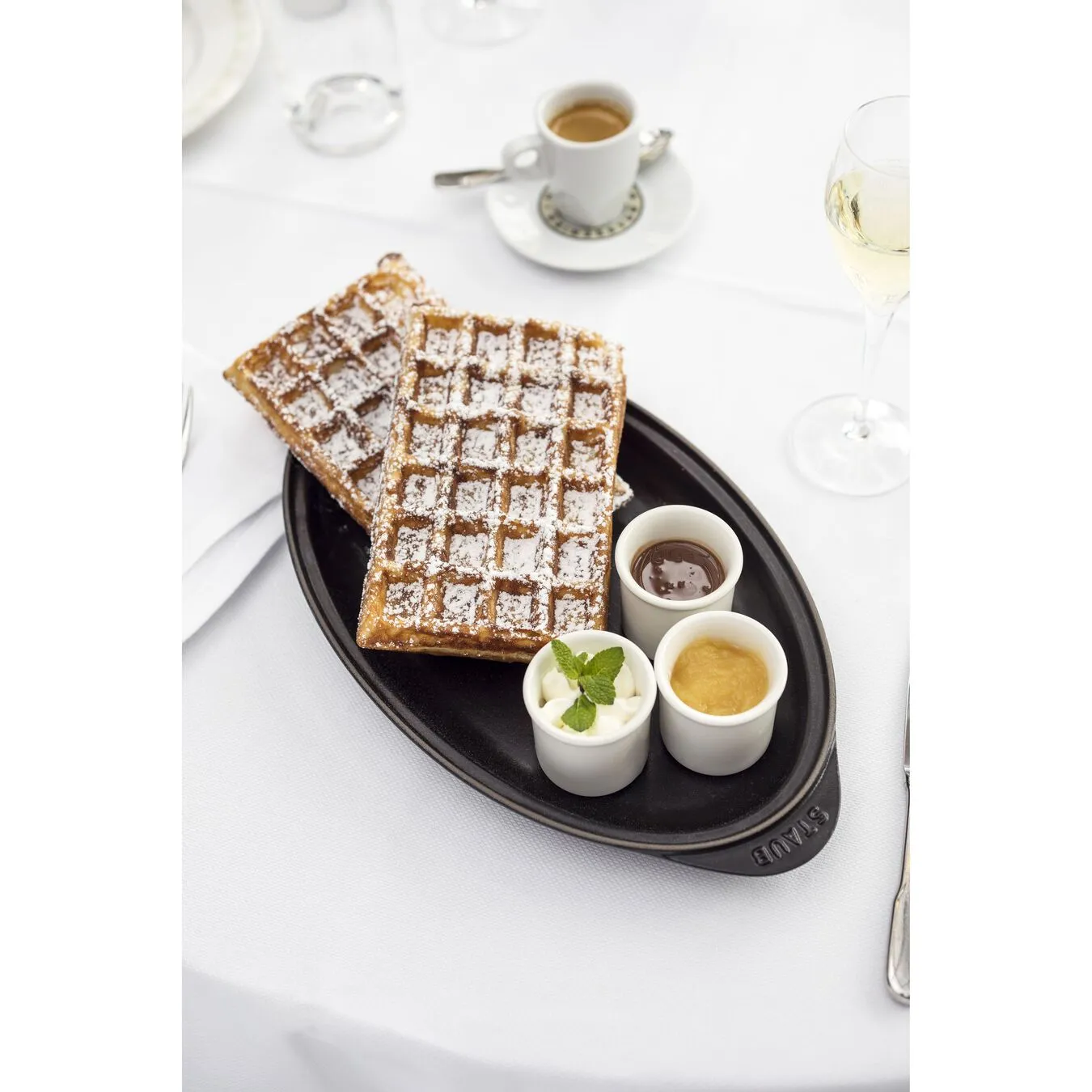 Staub Ovnfad Med Låg 31 Cm, Støbejern 4 Staub Ovnfad Med Låg 31 Cm, Støbejern - Billede 4