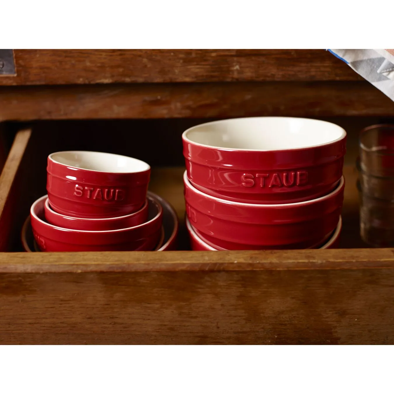 Staub Skål 14 Cm, Keramisk, Kirsebærrød 5 Staub Skål 14 Cm, Keramisk, Kirsebærrød - Billede 5