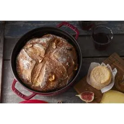 Staub Cocotte 24 Cm, Rund, Kirsebærrød, Støbejern -Køkkenudstyr Butik 000017825
