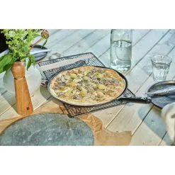 Staub Pandekagepande 30 Cm, Støbejern, Sort -Køkkenudstyr Butik 424417843