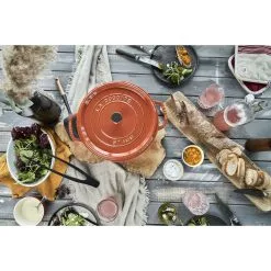 Staub Cocotte 26 Cm, Rund, Kanel, Støbejern -Køkkenudstyr Butik 424418895