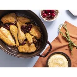 Staub Cocotte 33 Cm, Oval, Grenadine, Støbejern -Køkkenudstyr Butik 424420853