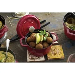 Staub Cocotte 22 Cm, Rund, Kirsebærrød, Støbejern -Køkkenudstyr Butik 750032472
