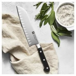 Zwilling Santokukniv 18 Cm, Grantonskær 5 Zwilling Santokukniv 18 Cm, Grantonskær -Køkkenudstyr Butik 750033563