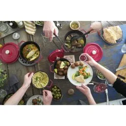 Staub Cocotte 22 Cm, Rund, Kirsebærrød, Støbejern -Køkkenudstyr Butik 750036246